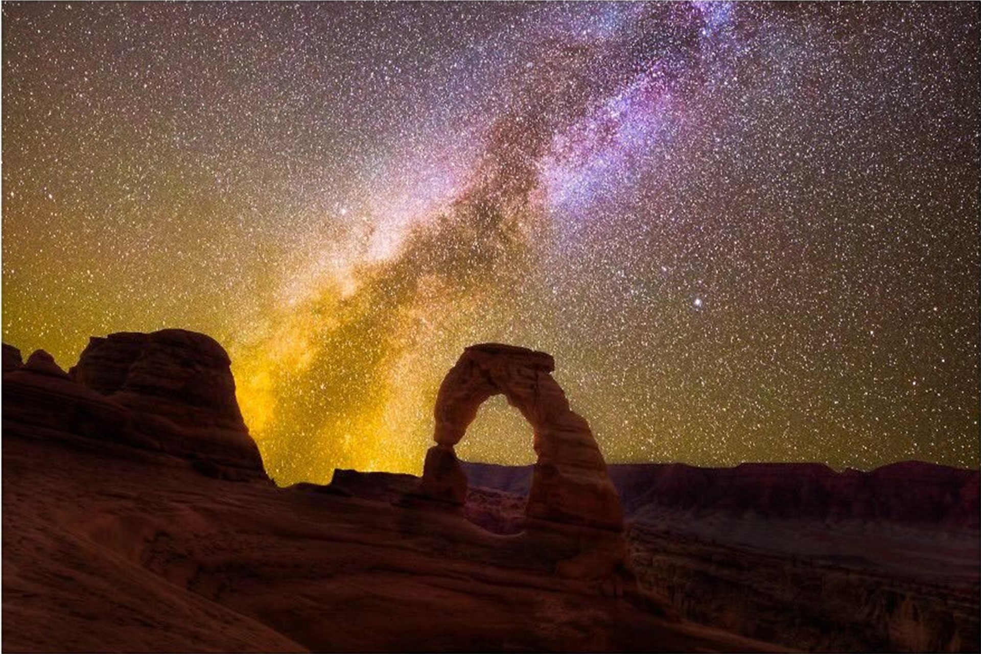 Balanced Rock Anomalies